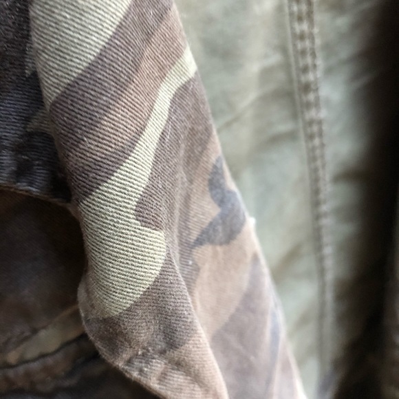 Army jacket - Picture 2 of 2